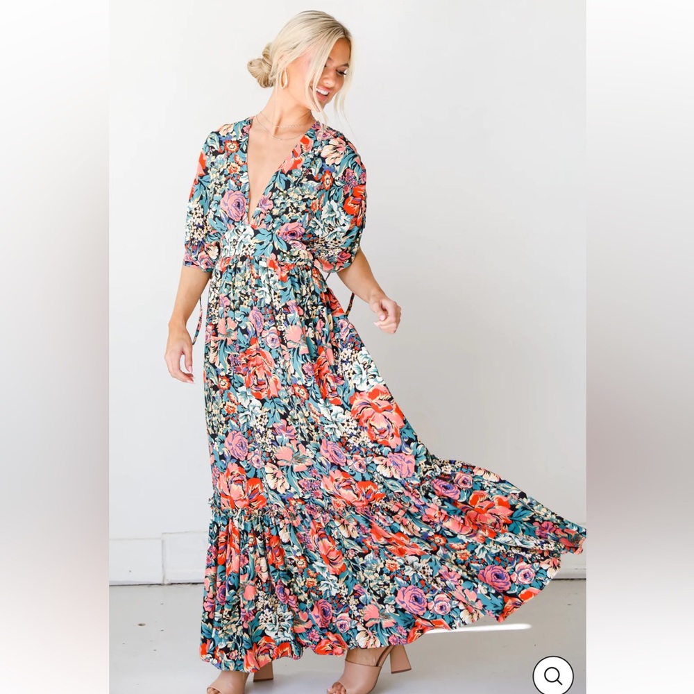 Brand new never worn, floral maxi dress